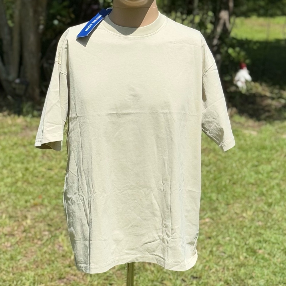 Men's NWT Aelfric Eden Beige Round Neck T-Shirt Size Small (CBM0001)